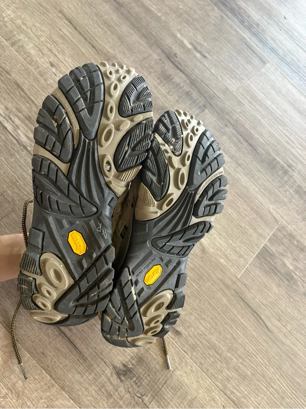 Men’s Merrell Hiking Shoe 8.5 W - Picture 4 of 6
